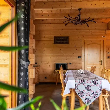 Goralski Modrzewiowa Weranda Chalet *