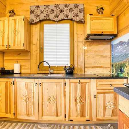 Goralski Modrzewiowa Weranda Chalet *